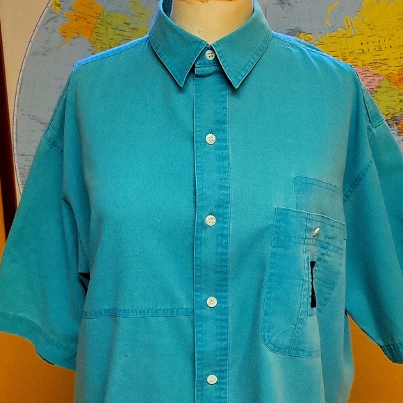 Vintage 90s Bugle Boy short sleeves,  Button down shirt, Aqua Blue Large for men - Picture 3 of 16